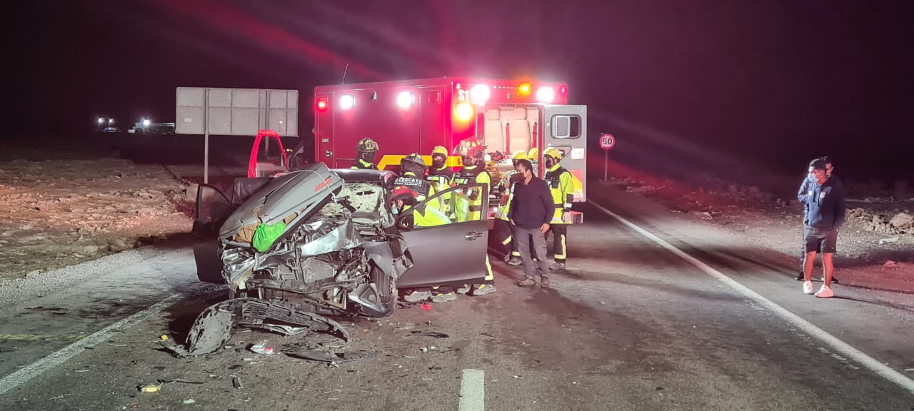 Tragedia: Matrimonio Muere En Accidente, Sus 2 Pequeñas Hijas ...